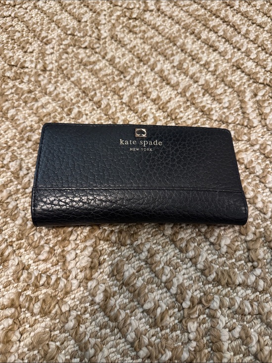 kate spade Accessories - kate spade Black Pebbled Leather Continental Wallet with Gold Logo